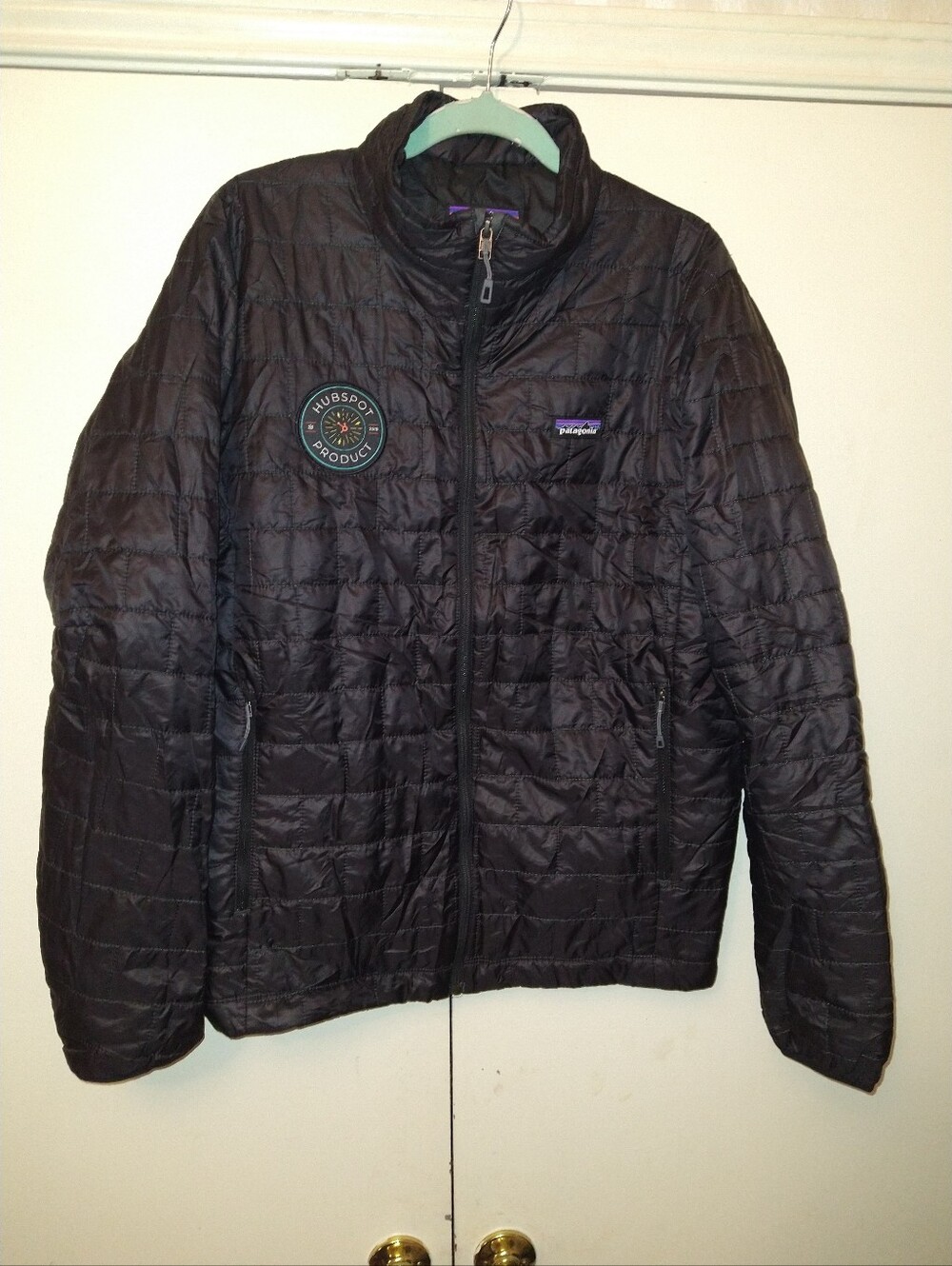 Patagonia Nano Puff Black Full Zip Jacket Men's sz Large Hubspot Logo.